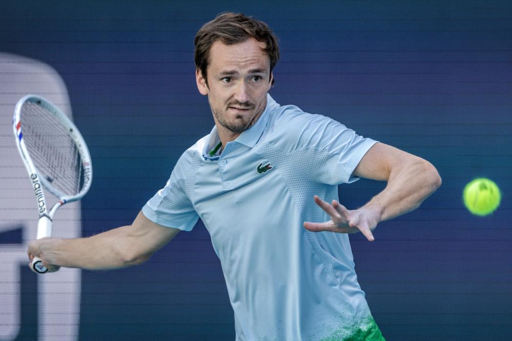 次轮多由英 次轮多由英